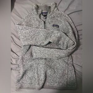 patagonia sweater, too small, new like.
